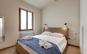 Santa Reparata Apartment By Mamo Florence